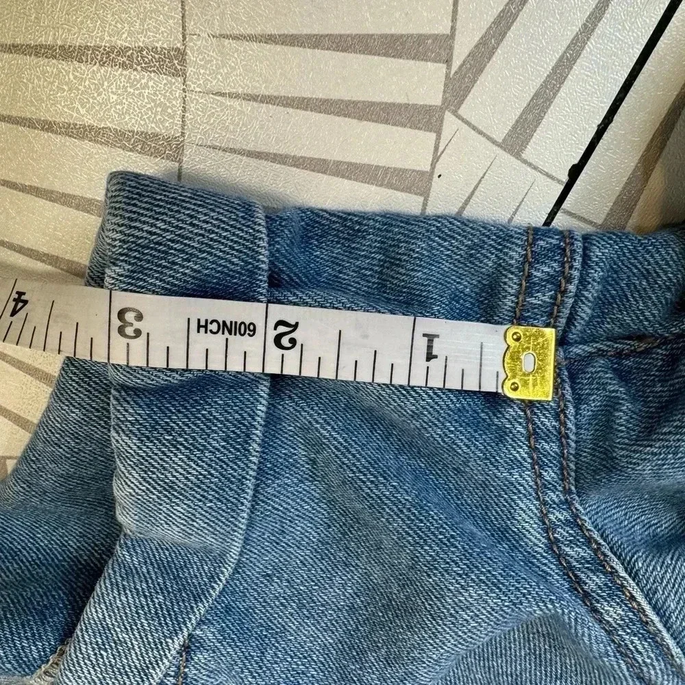 American Eagle‎ Women’s Cuffed Mom Shorts Size 10